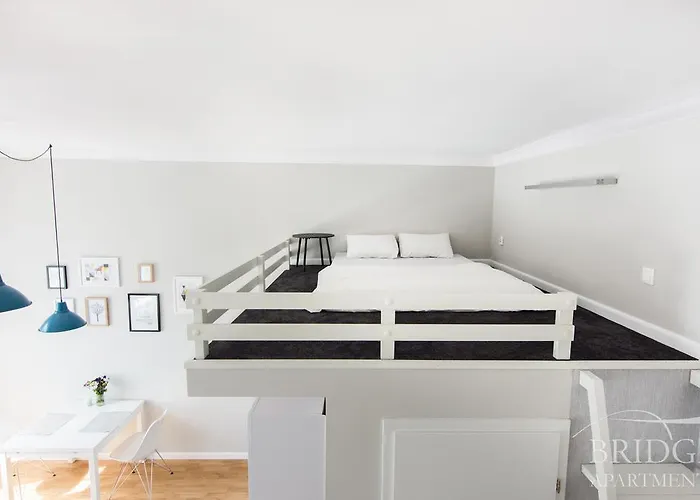 Bridge Apartament